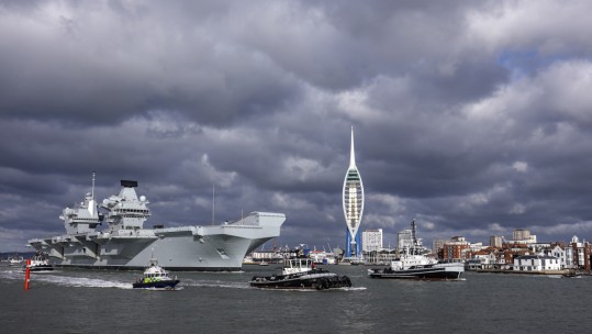 Royal Navy aircraft carrier HMS Queen Elizabeth