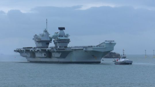 HMS Queen Elizabeth returns to Portsmouth