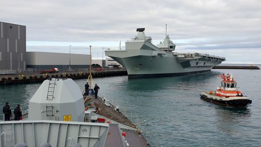 HMS Richmond alongside HMS Prince of Wales in Iceland (Picture: HMS Richmond/Twitter).