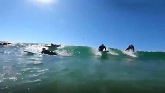 HMS Shoreham make the most of the waves during weather delay 08102021 Credit HMS Shoreham Twitter.png