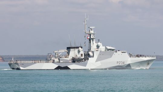 HMS Spey arrives Brisbane Australia 070823 CREDIT Defence Australia TWITTER