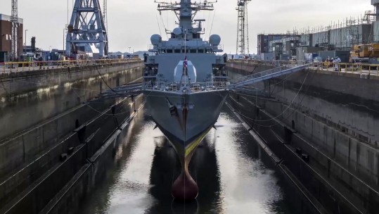 HMS St Albans dry dock repairs