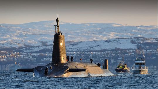 HMS Vanguard arrives back at HM Naval Base Clyde