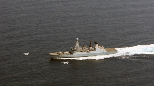HMS Defender Set To Support French Carrier Group On IS Mission