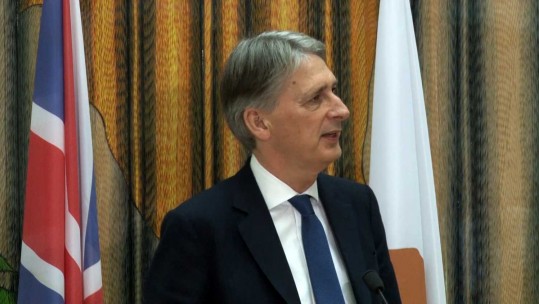 Hammond In Cyprus: UN Buffer Zone, Migrants And Syria