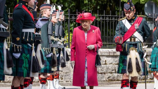 Her Majesty Queen Elizabeth II is met by an Honour Guard from 5th Battalion the Royal Regiment of Scotland at Balmoral Estate in Scotland (Picture: MOD Crown Copyright).