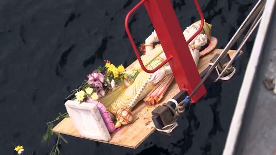 Navy Helps Out With Ancient Hindu Ceremony