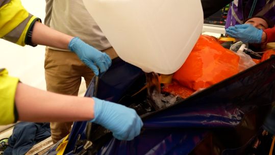 I-CWIK, ice body bag, a portable, robust PVC bag saving lives.