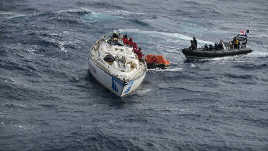 HMS Dragon Rescues Stranded Yacht Crew 