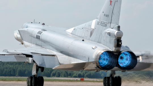 mage ID 2BERWH4 Russian Air Force Tu-22 taking off at Dyagilevo Air Base, Russia 6818 CREDIT ALAMY.png 