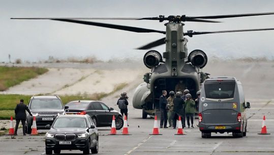 Image ID 2KB4RAC Home Secretary Suella Braverman arrives in a Chinook helicopter 03112022 CREDIT PA images Alamy Stock Photo.jpg