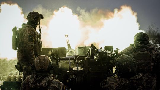 Ukrainian gunners fire heavy artillery at Russian positions along frontlines of the war in Bakhmut (Picture:  Adrien Vautier,Le Pictorium Agency, ZUMA)