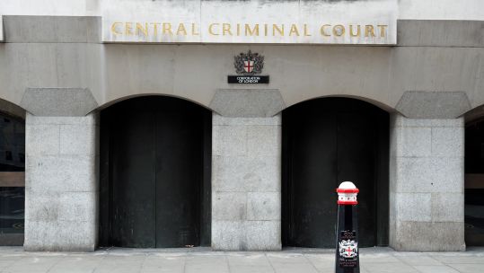Image ID H4HFMK The Central Criminal Court aka the 'Old Bailey' 16102016 CREDIT Alamy EXP 04112023