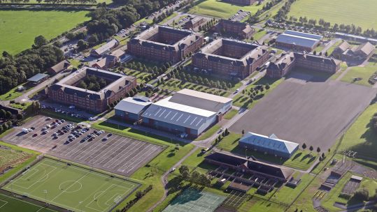 Image ID WMMR38 Aerial view of the Army Foundation College, Harrogate 05092019 CREDIT APS, Alamy EXP 04112023