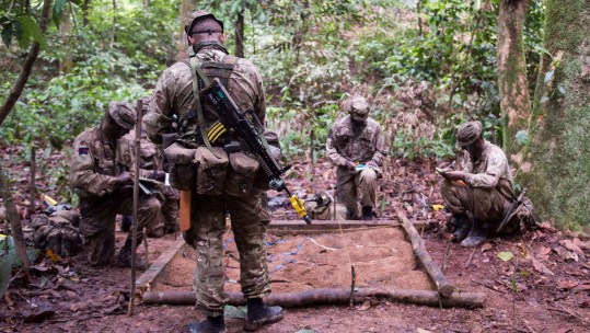 Corporal of Horse Household Cavalry Briefing Men Jungle Brunei Jungle Warfare Training DNI Sgt Rupert Frere British Army
