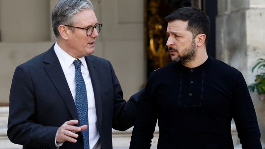 Keir Starmer and President of Ukraine Volodymyr Zelensky 