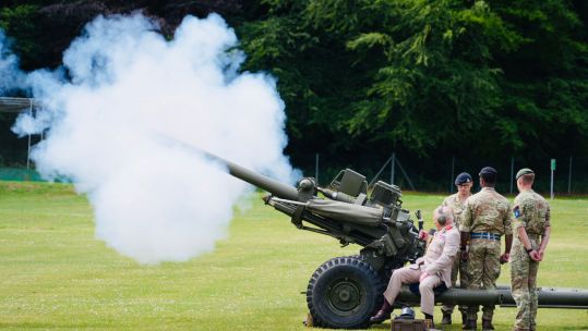 Sergeant Neil Mitchell assisted His Majesty the King with the L118 Light Gun