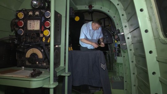World War Two Engineer&#039;s Son Builds Replica Bomber