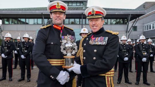 Lieutenant General Rob Magowan (left) passed the role to Vice Chief of the Defence Staff, General Gwyn Jenkins (right) 28112022 CREDIT Royal Navy, MOD