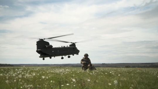 Light Dragoons and 2 Royal Anglian begin training on Salisbury Plain before Mali deployment 