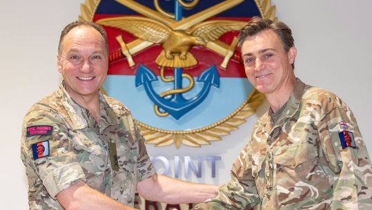 Lt Gen Stickland welcomes Lt Gen Nick Perry in as CJO