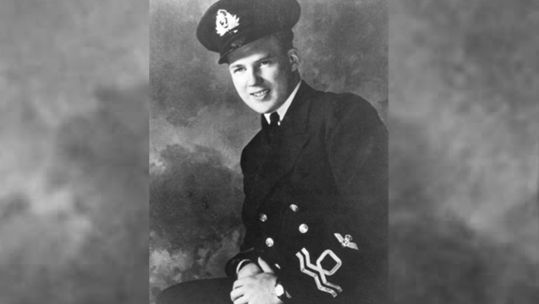 Lt Robert Hampton Hammy Gray FAA VC 