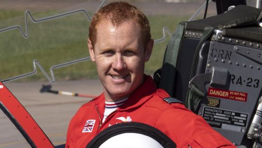 Martin Pert in Hawk T1
