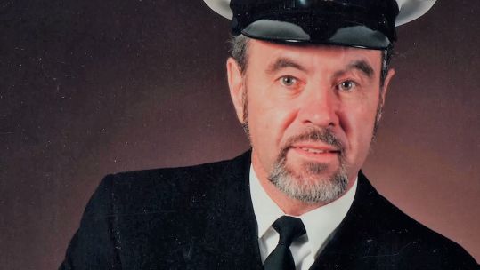 Mick Fellows who disposed a bomb at sea during the Falklands War (Picture: MOD).