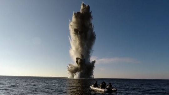 Mine hunting explosion CREDIT GERMAN ARMED FORCES
