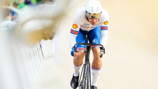 Jaco Van Gass competing at paracycling world championships (Picture: SWpix)