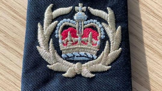 New Royal Navy Reservist Warrant Officer 2 epaulettes