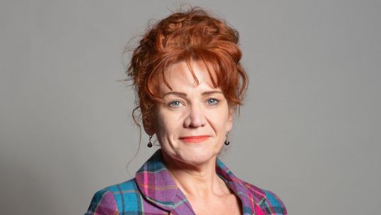 Official portrait Sarah Atherton