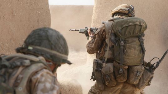 Soldiers from 3 Para return fire (Picture: MOD)