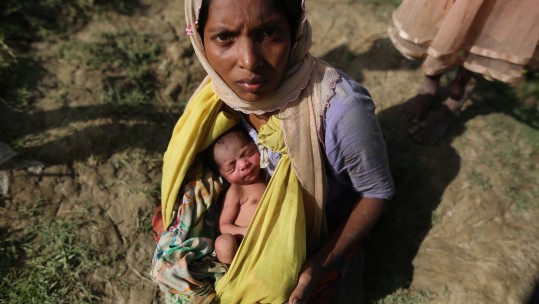 Rohingya Muslims fleeing Myanmar PA