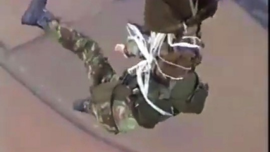 How To Release A Snagged Parachutist