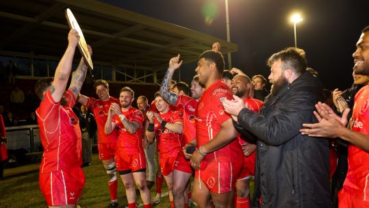 Pete Austin lifts trophy British Army v French Army Credit Alligin Photography Date 26032025.jpg 