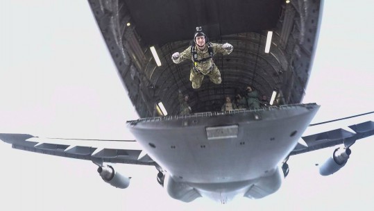 Reports: Special Forces Given Green Light To &#039;Swoop&#039; On Daesh