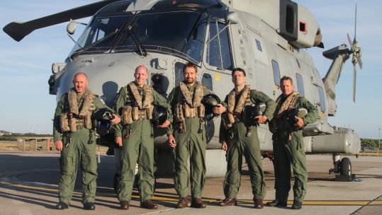 the crew from 814 NAS involved in the rescue of a French Sailor off the coast of Cornwall 