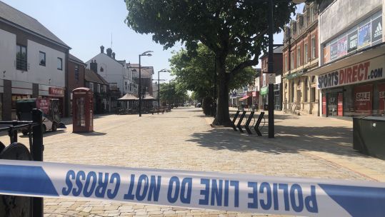 Police cordon in Fareham, Hampshire following the discovery of a suspicious package