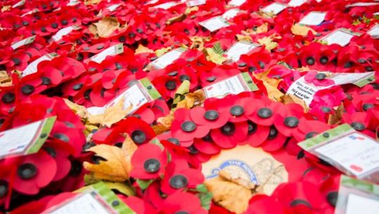 Poppies laid in Cenotaph in 2015 (Picture: MOD).