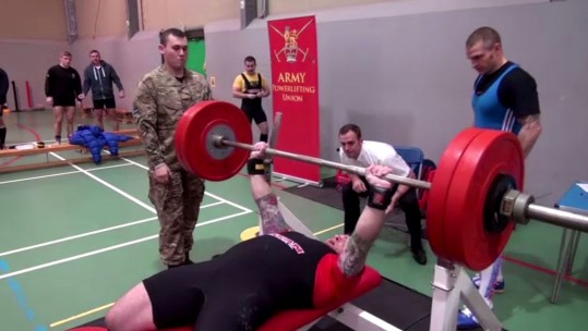 Army Members in Powerlifting Contest