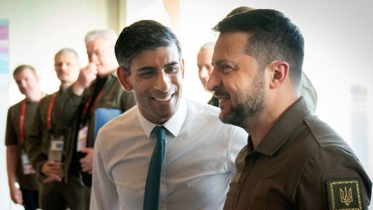 Prime Minister Rishi Sunak and Ukraine President Volodymyr Zelensky meet during the G7 Summit in Hiroshima, Japan Image ID 2R2KHTB 200523 CREDIT PA Images Alamy Stock Photo