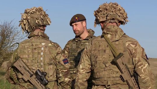 William chats with soldiers from 1 Welsh Guards