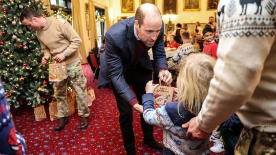 Prince William helps deliver gifts at Mercian Regiment event 10122024 CREDIT PA DO NOT RESUSE