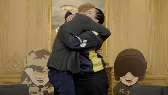Prince Harry gives Nikki Scott a comforting hug CREDIT Scotty's Little Soldiers
