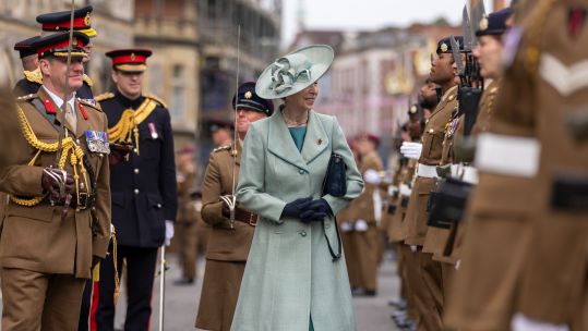 Princess Anne inspects troops at RLC parade through Winchester marking 30th anniversary 010623 CREDIT MOD