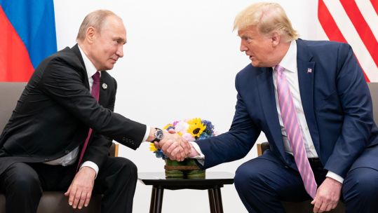 President Trump runs the risk of his Russian counterpart taking him to the cleaners, according to Sitrep expert Professor Michael Clarke