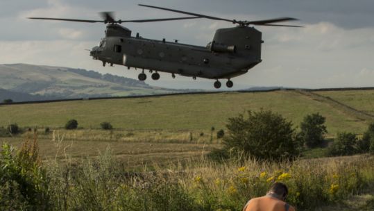 RAF Chinook helicopter aids efforts to protect residents near Whaley Bridge 050819 CREDIT MOD