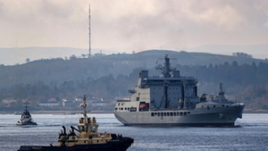 RFA Tidespring arrives at HMNB Clyde (Picture: MoD).