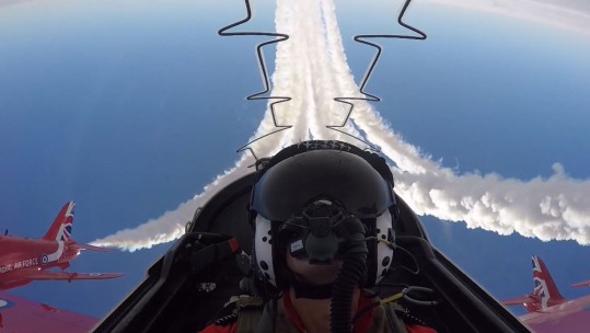 Red Arrows Show Off Britain In Asia, Then Head Home